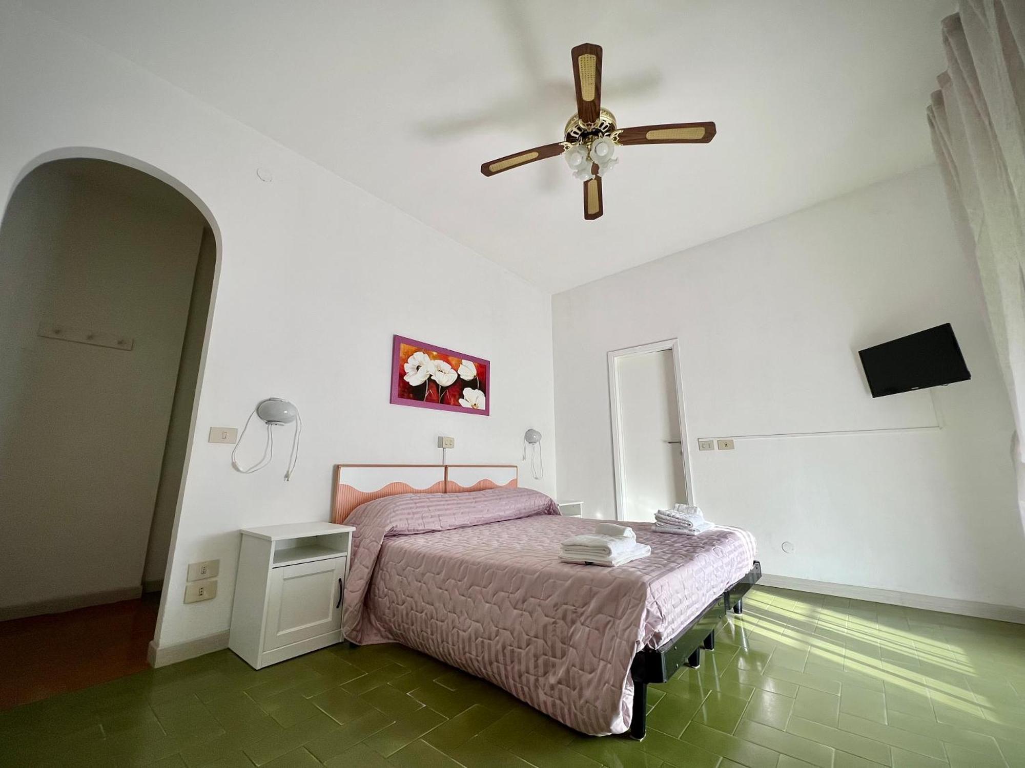 Bed&Breakfast Villa Lorena Форте-дей-Мармі Екстер'єр фото