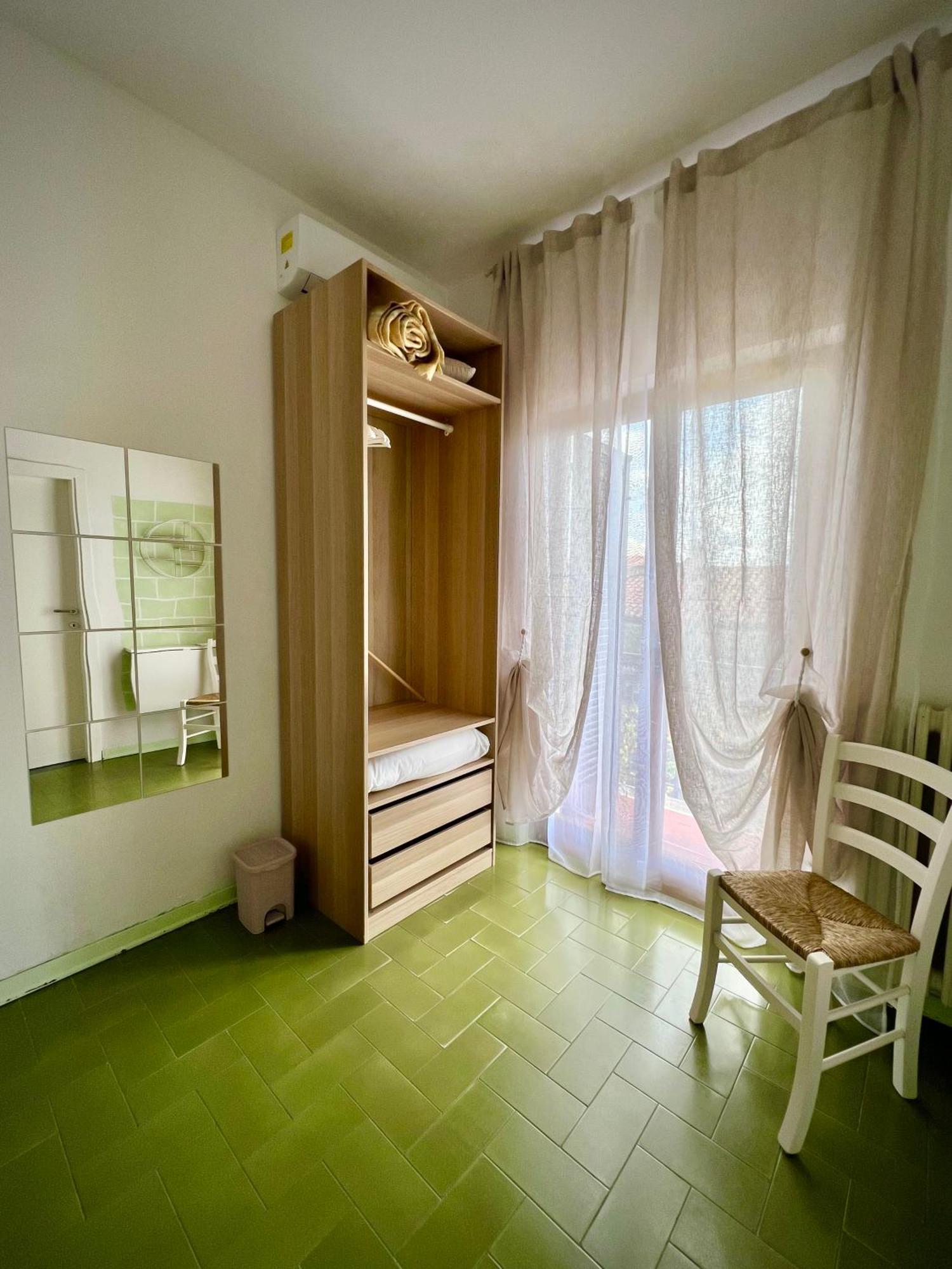 Bed&Breakfast Villa Lorena Форте-дей-Мармі Номер фото